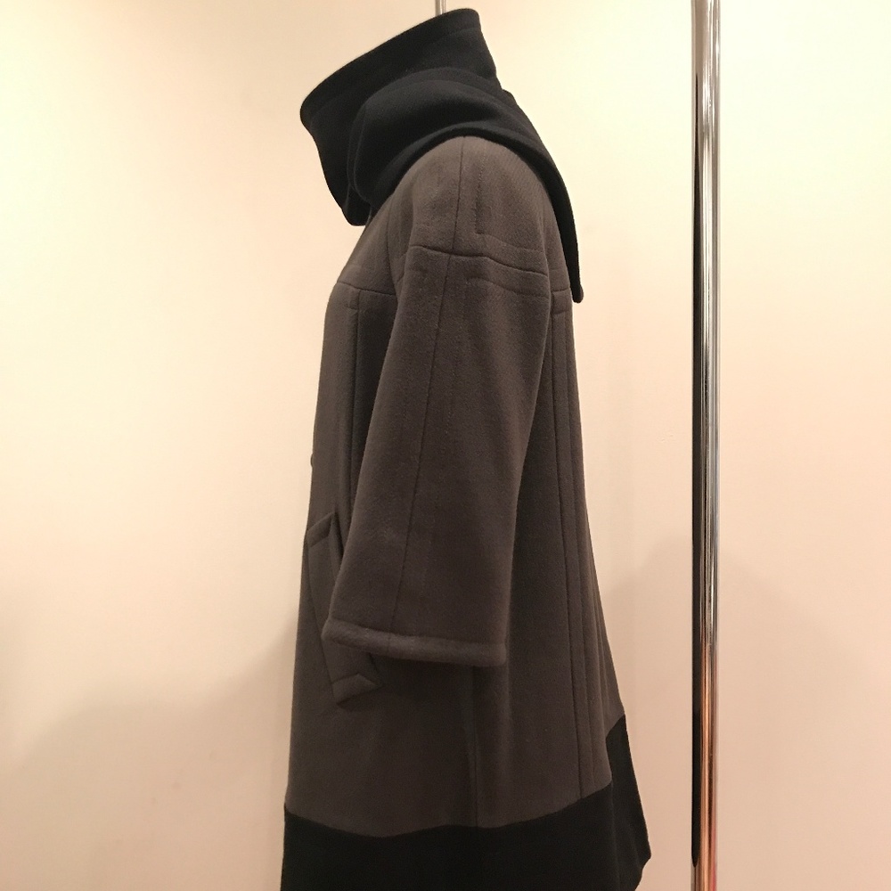 Marc Jacobs Olive Black Coat - Picture 2 of 8